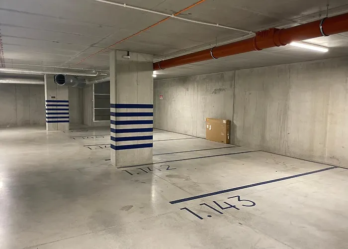 Quantum Premium Apartment & Free Parking!